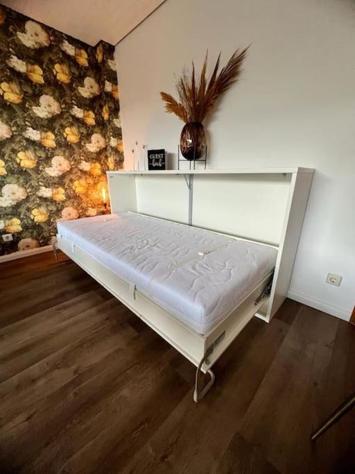 Wohnen Im Schwarzwald Mit Panoramablick Apartment Bad Herrenalb Exterior foto