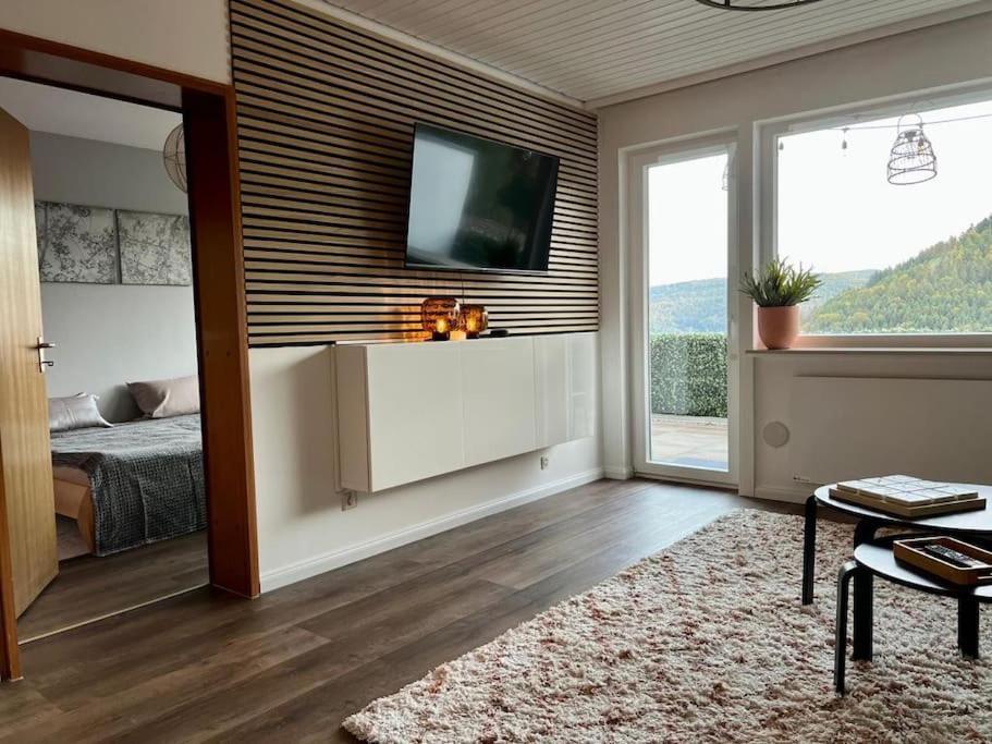 Wohnen Im Schwarzwald Mit Panoramablick Apartment Bad Herrenalb Exterior foto